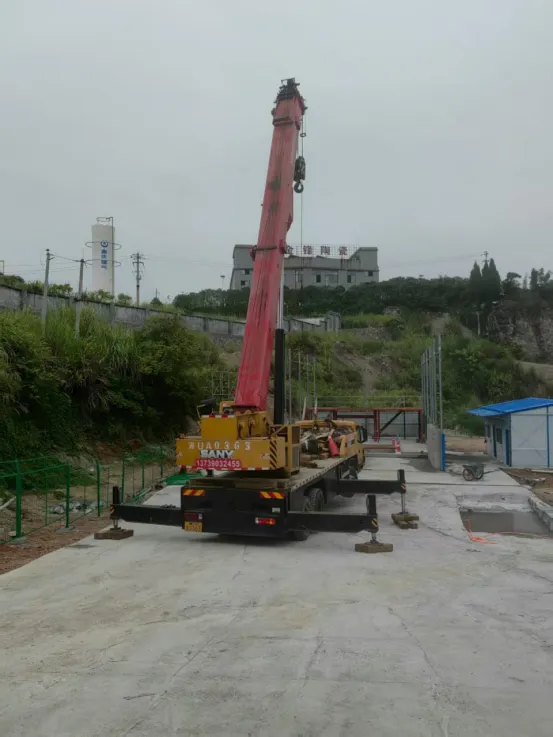 当“月光”邂逅 “中国绿”（五）｜月下攻坚记：锰渣无害化资源化中试装置安装现场的中秋夜